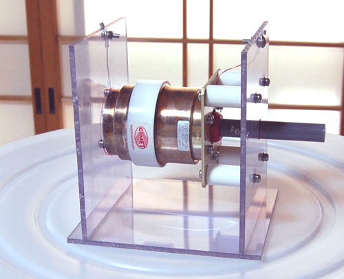 共振用真空コンデンサ